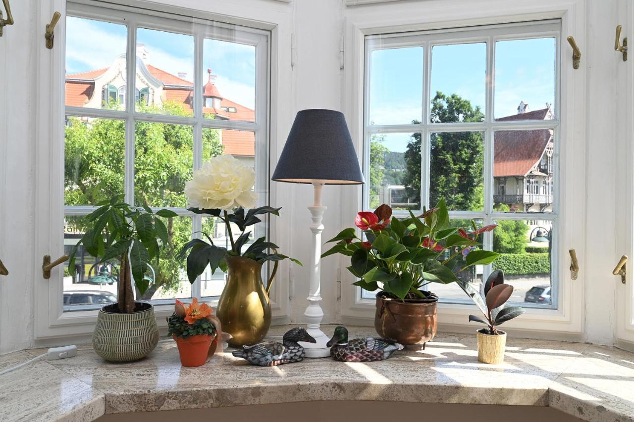 Das Karawankenplatz! Haus Der Geschenke-Carinthia Apartment Velden am Woerthersee Luaran gambar