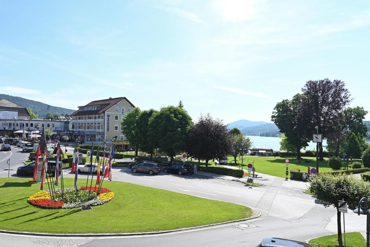 Das Karawankenplatz! Haus Der Geschenke-Carinthia Apartment Velden am Woerthersee Luaran gambar